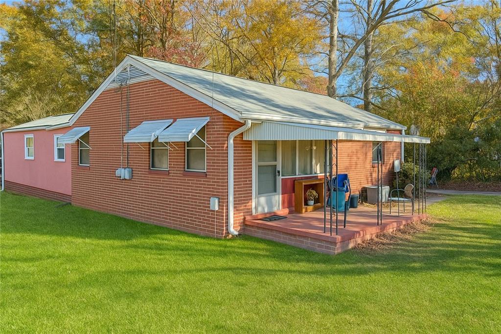 944 Forest Avenue, Forest Park, GA 30297