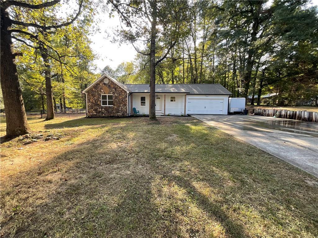 70 Ridgewood Tr., Stockbridge, GA 30281