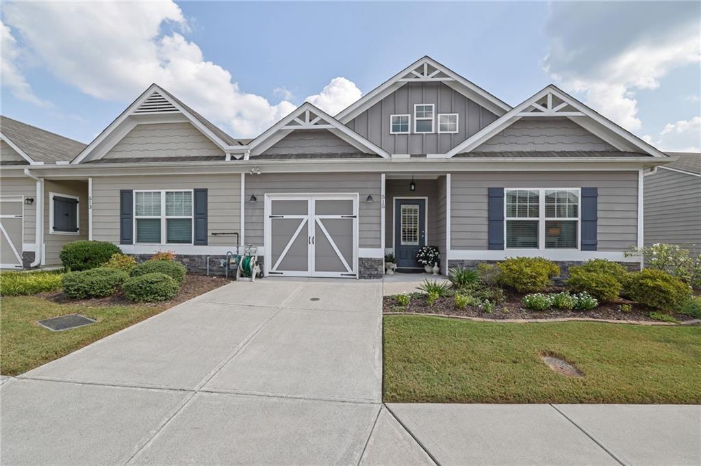 515 Riverview Ln., Canton, GA 30114