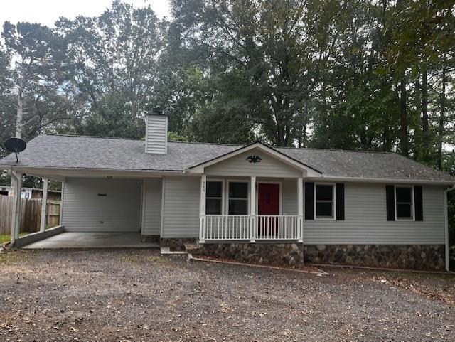 566 Etowah River Rd., Dawsonville, GA 30534