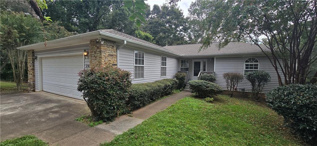 230 Navaho Tr., Jasper, GA 30143