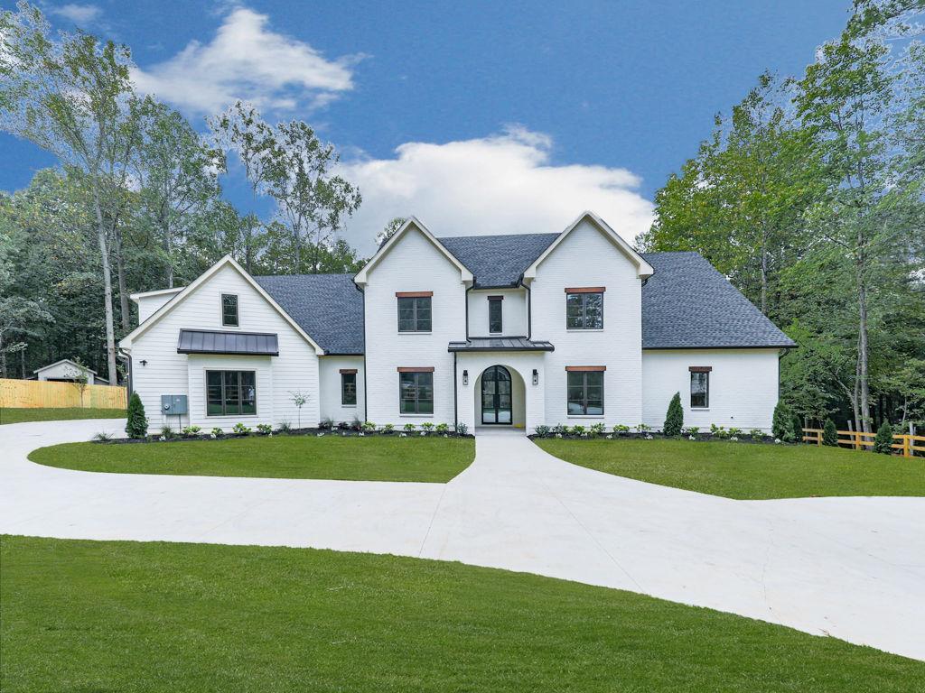 2309 Dinsmore Rd., Alpharetta, GA 30004