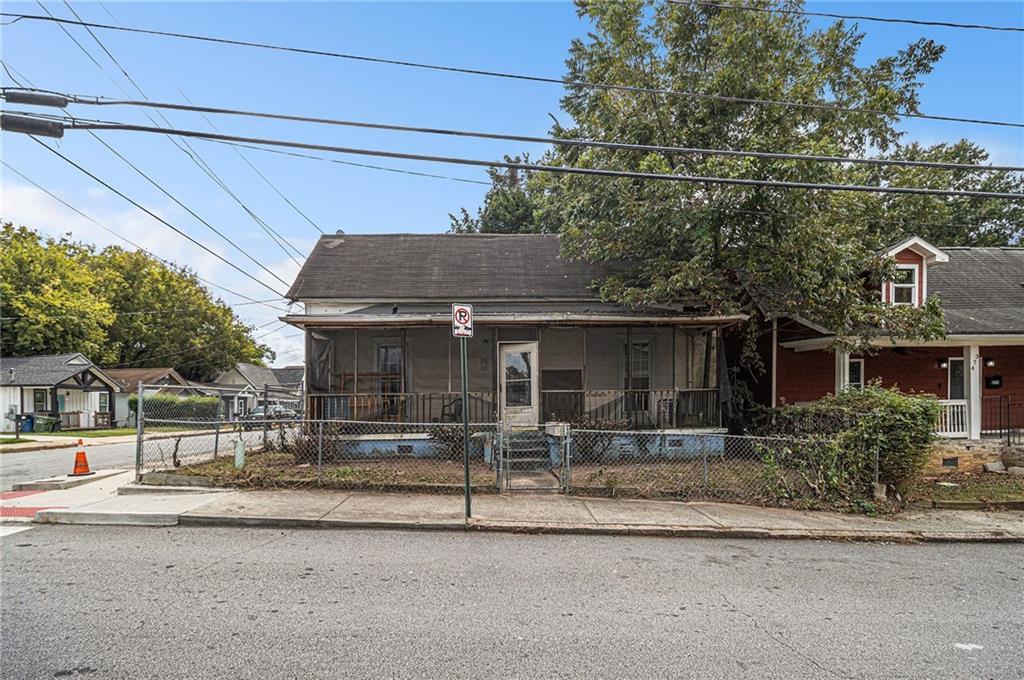 370 Bass St., Atlanta, GA 30310