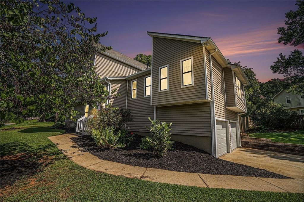 1100 Sallete Ct., Marietta, GA 30066