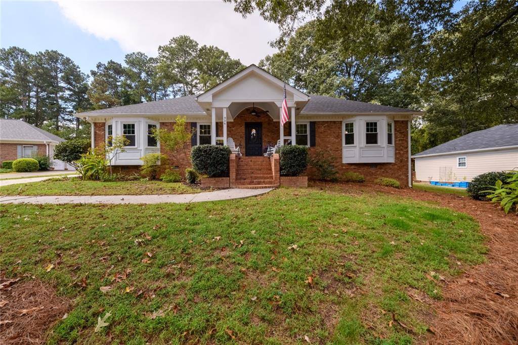 926 Pinbrook Dr., Lawrenceville, GA 30043