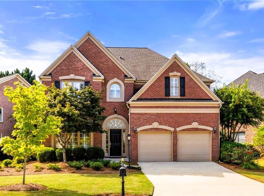 2718 Vinings Oak Dr., Atlanta, GA 30339