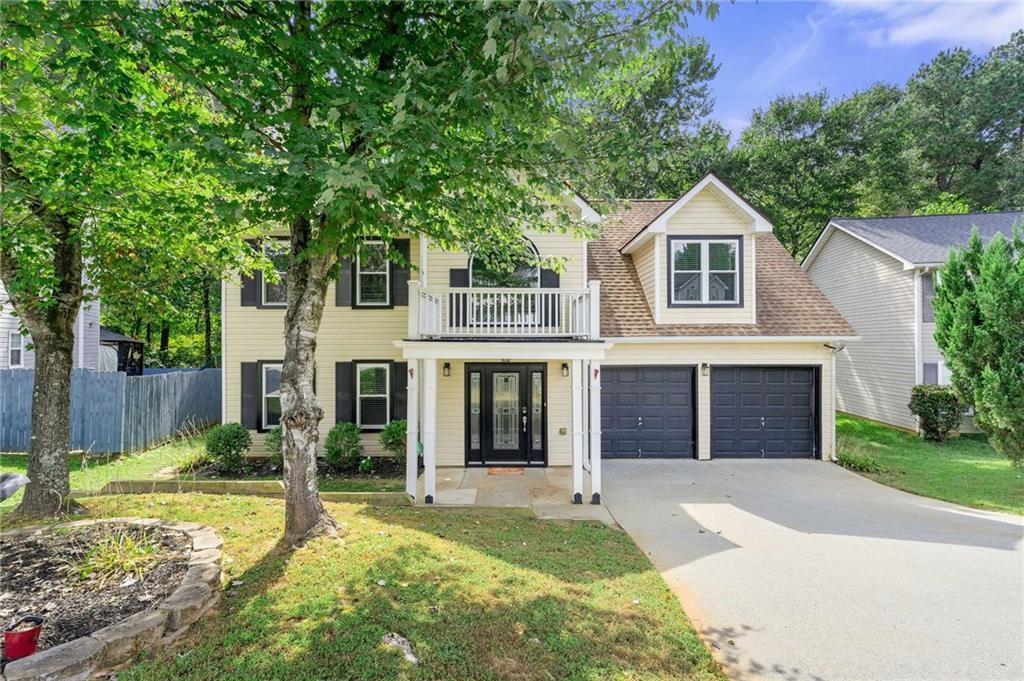 1086 Erie Cir., Stone Mountain, GA 30087