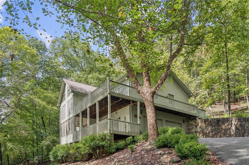 916 Sautee Tr., Sautee Nacoochee, GA 30571