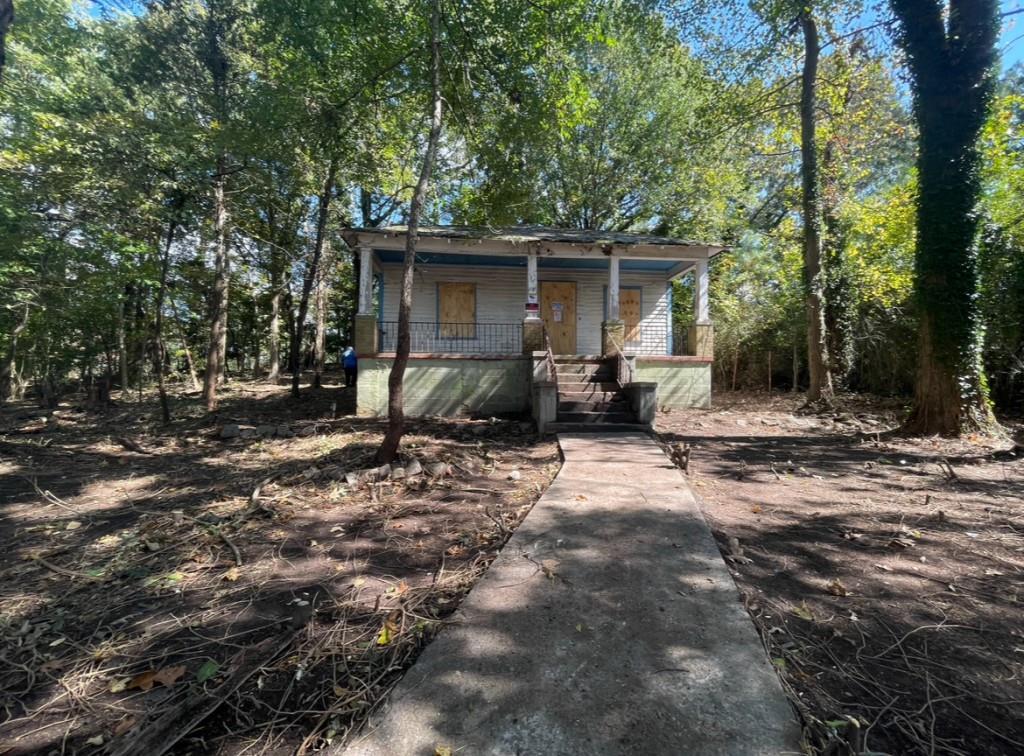 350 Willis Mill Rd., Atlanta, GA 30311