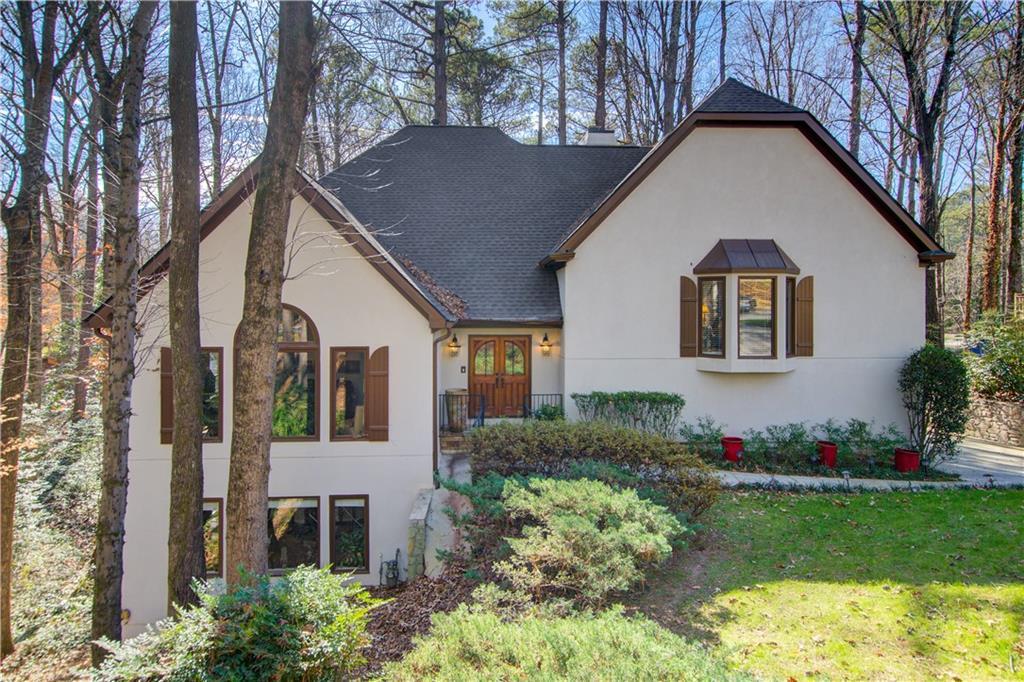 620 Allen Ct., Atlanta, GA 30327