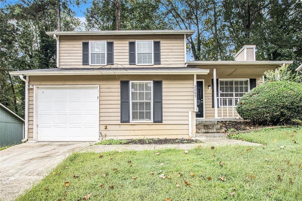 2089 Glenwood Downs Dr., Decatur, GA 30035