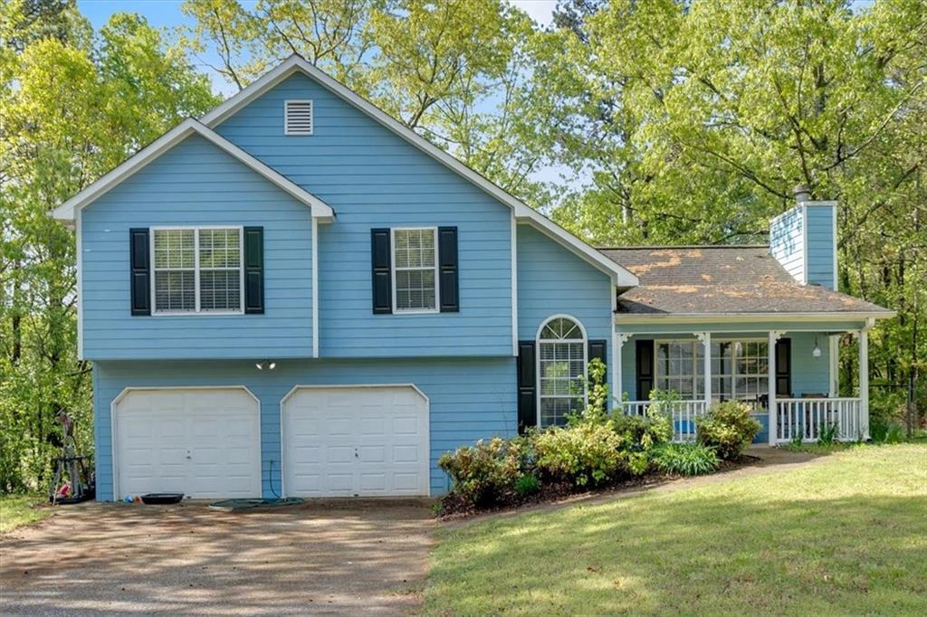 111 Amberwood Ln., Euharlee, GA 30145