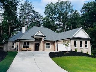 5969 Wellington Ave., Gainesville, GA 30506