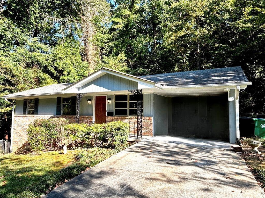 2214 Dogwood Ln., Atlanta, GA 30345