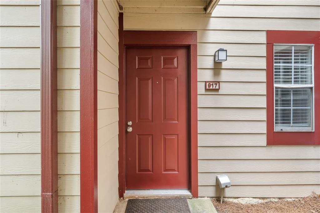 917 Wentworth Ct., Alpharetta, GA 30022