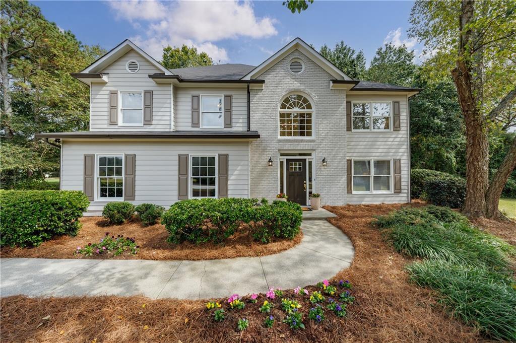 2915 Dacula Oaks Dr., Dacula, GA 30019