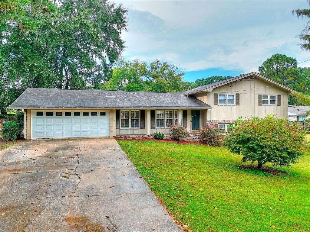 5145 Apollo Ln., Lilburn, GA 30047