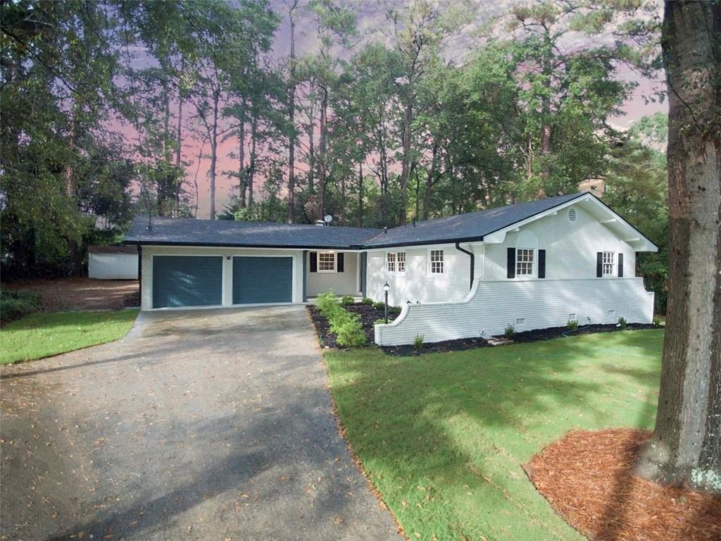 1328 White Oak St., Conyers, GA 30013