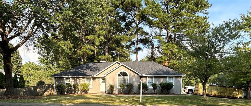 2200 Sandridge Pl., Atlanta, GA 30331