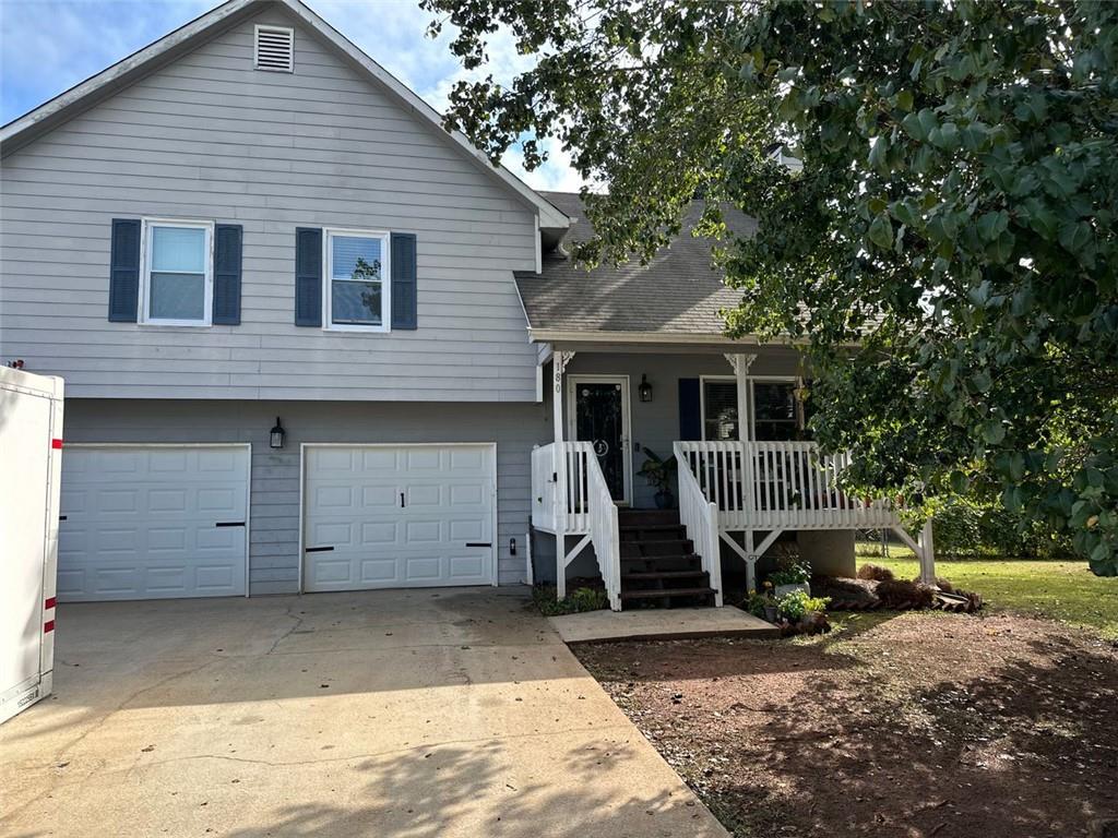 180 Woodbridge Dr., Dallas, GA 30157