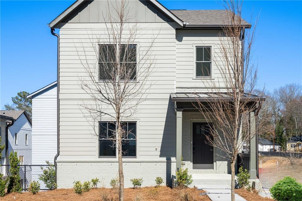 3319 Stillwood Ln., Hapeville, GA 30354