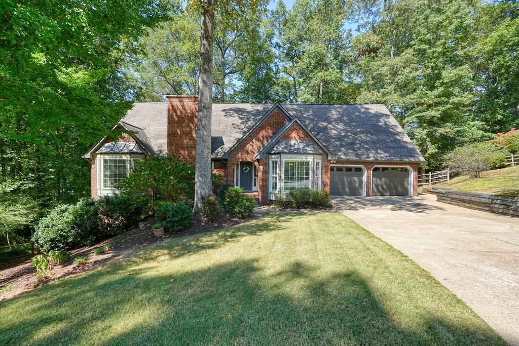 2689 Spring Rock Ct., Roswell, GA 30075