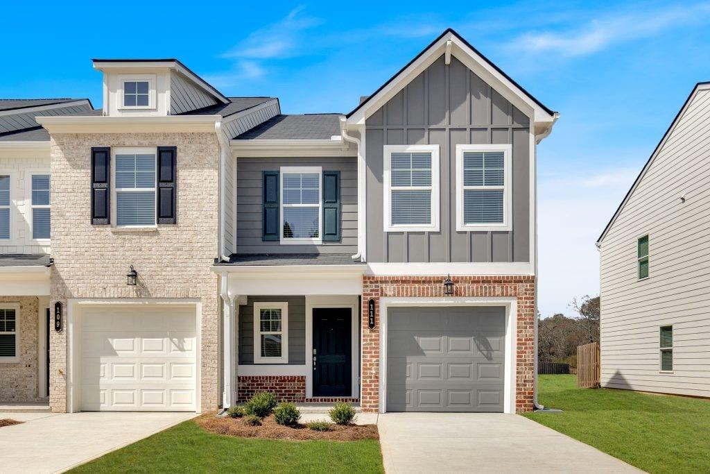 111 Village Green Dr., Adairsville, GA 30103