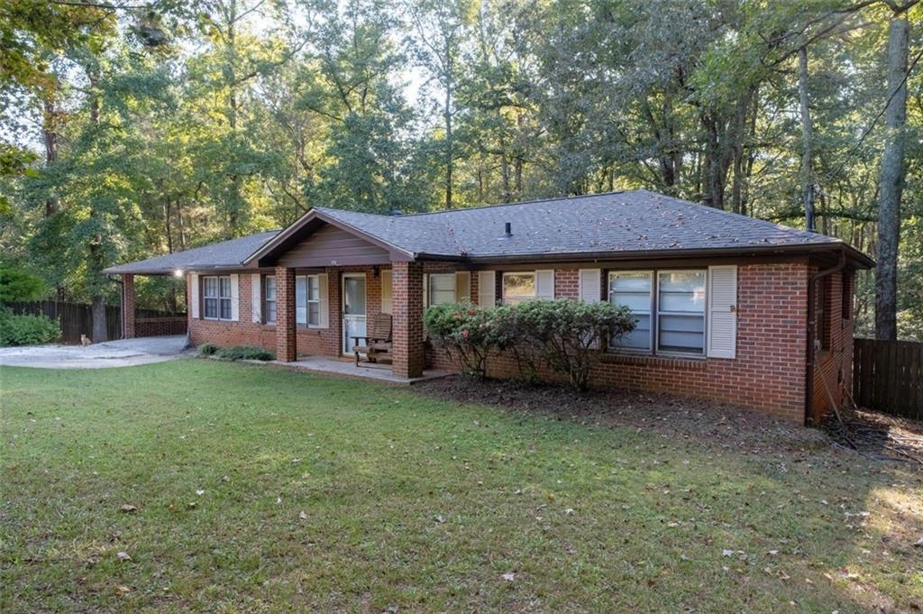 1270 Peeks Ford Rd., Conyers, GA 30013