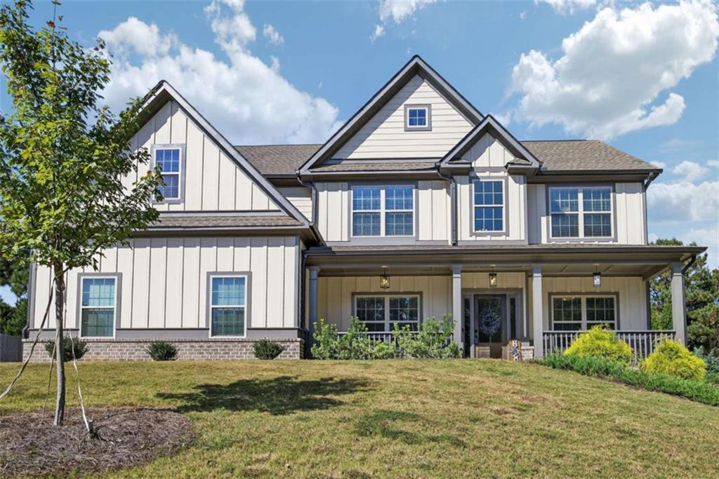 1429 Henderson Ridge Ln., Loganville, GA 30052