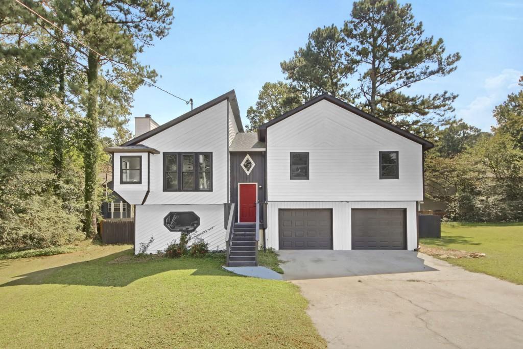 295 Lamden Ct., Lawrenceville, GA 30046