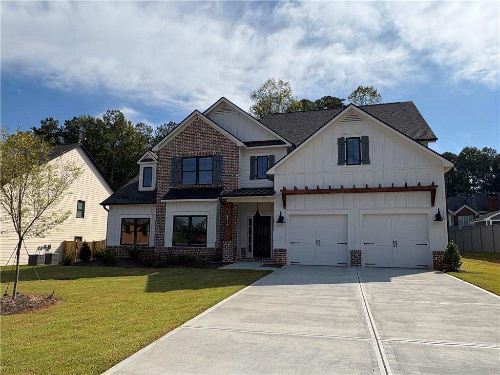 4696 Cooling Water Cir., Powder Springs, GA 30127