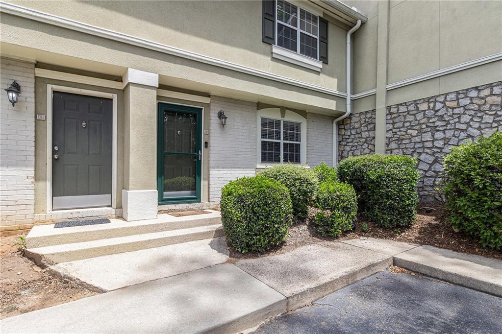 6900 Roswell Rd. #F6, Atlanta, GA 30328