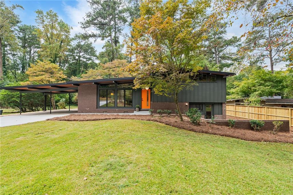 3471 Summitridge Dr., Atlanta, GA 30340