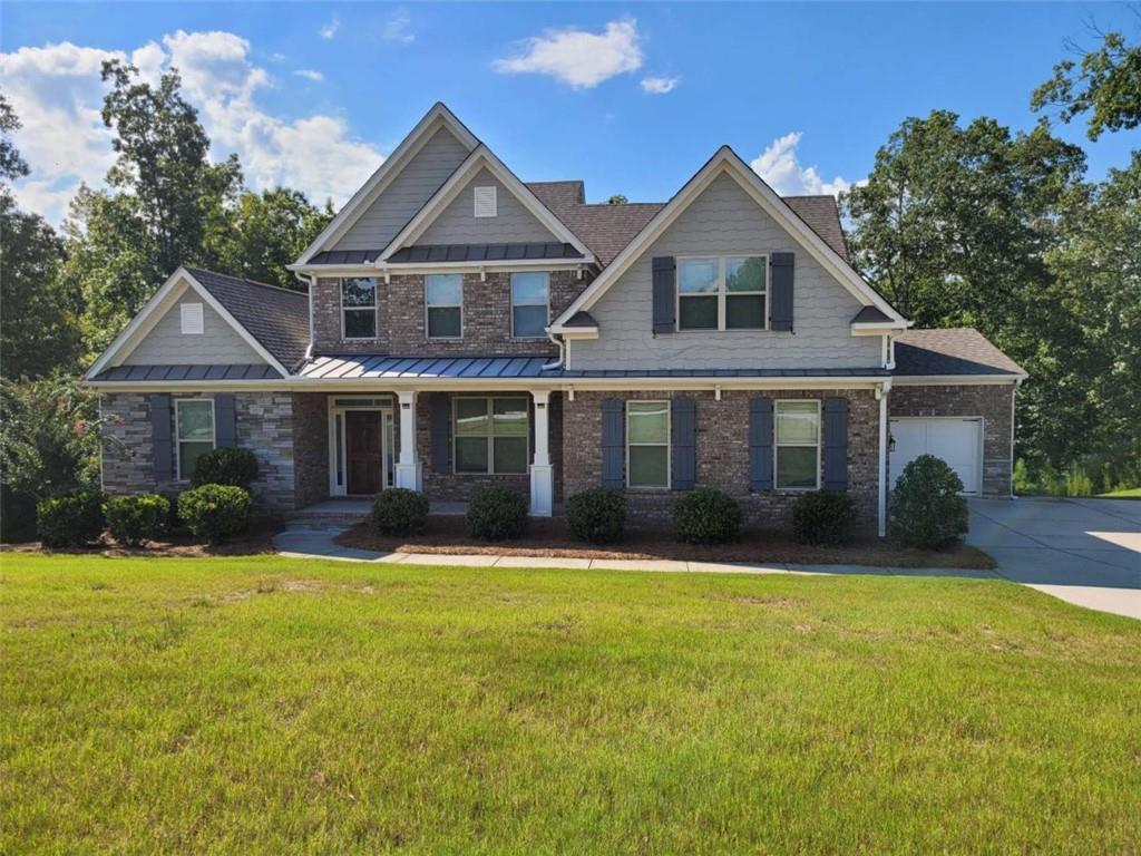 5473 Oconee Dr., Douglasville, GA 30135