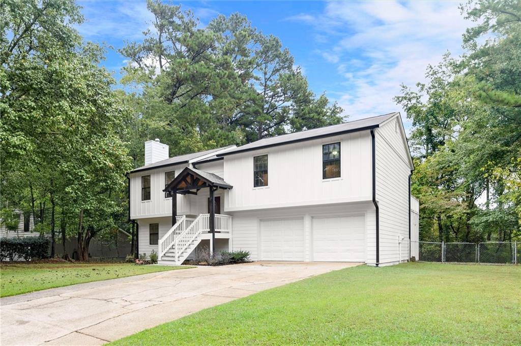 485 Sheringham Ct., Roswell, GA 30076
