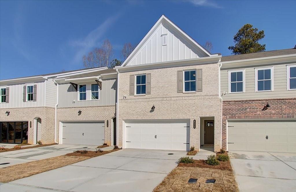 4525 Twinberry Dr., Powder Springs, GA 30127