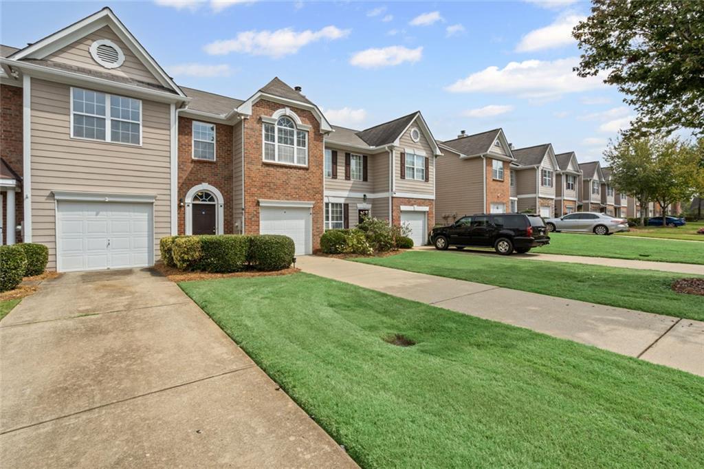 172 Oak Green Dr., Lawrenceville, GA 30044