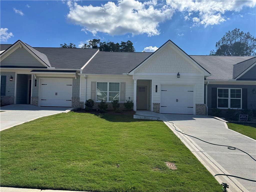 37 Silver Leaf Ln., Dawsonville, GA 30534