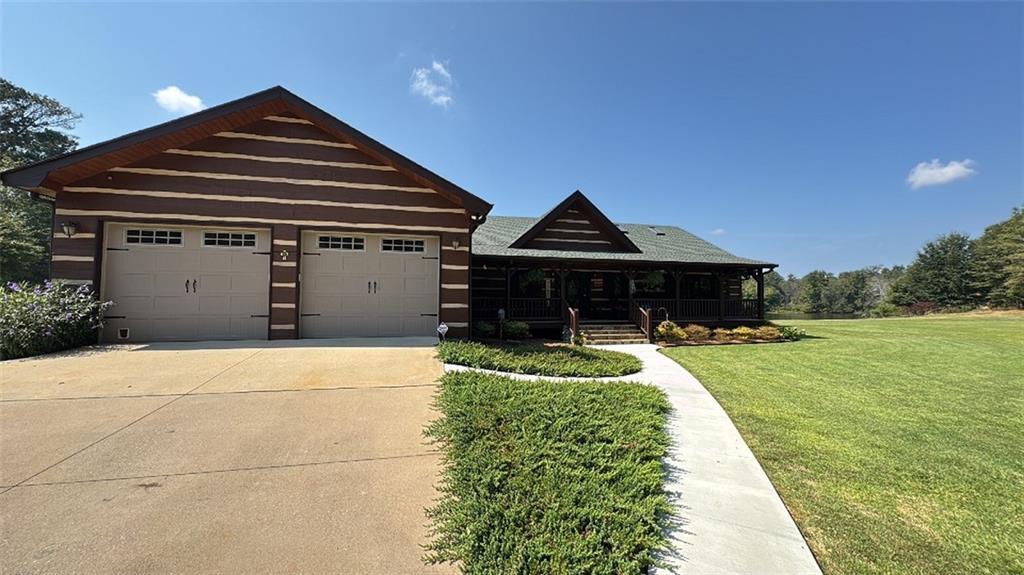 745 Amber Lakes Ct., Social Circle, GA 30025