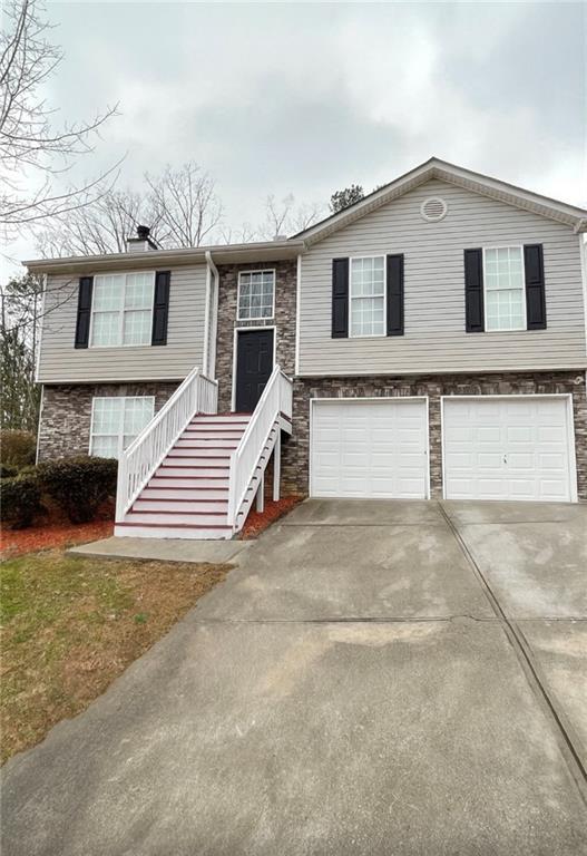 2413 Tolliver Hills Ln., Ellenwood, GA 30294