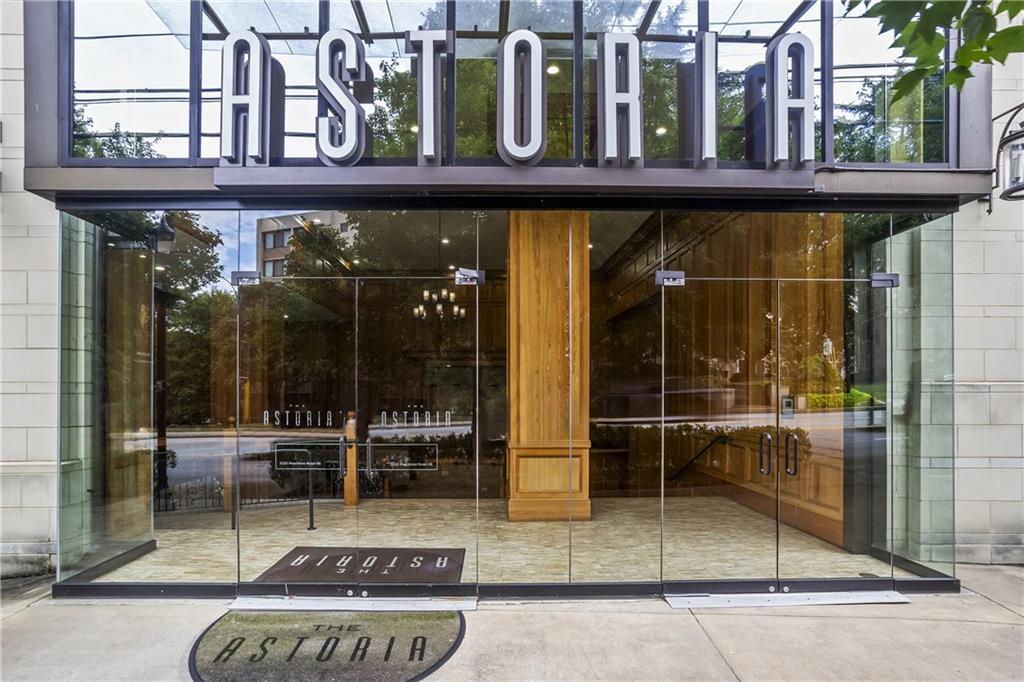 2233 Peachtree Rd. #402, Atlanta, GA 30309