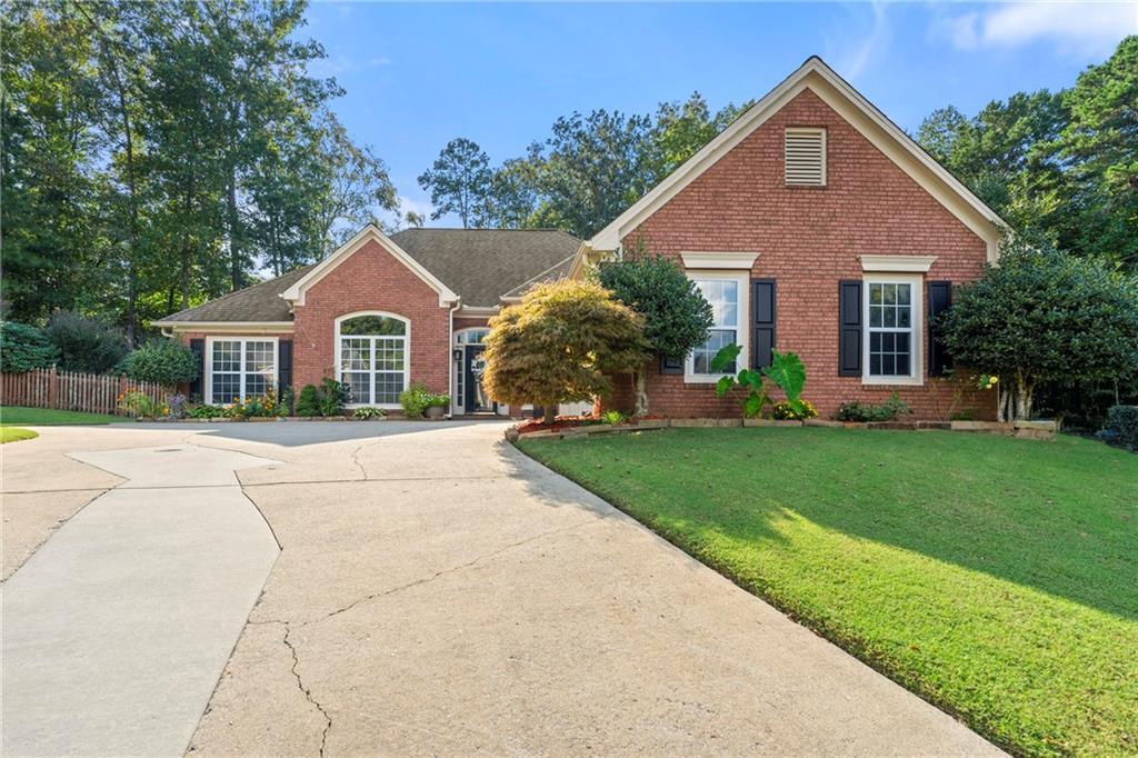3200 Golden Spring Dr., Buford, GA 30519