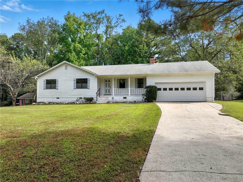 2105 Tropicana Dr., Suwanee, GA 30024