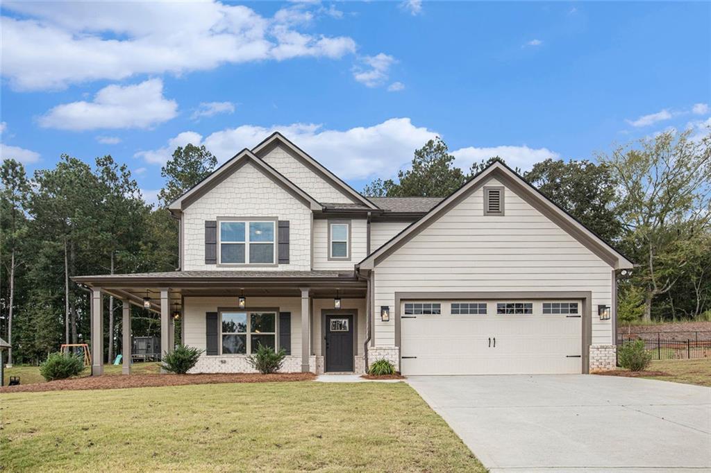 2320 Ridgeview Dr., Loganville, GA 30052