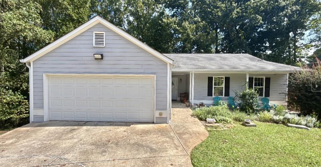 536 Bluff Ct., Woodstock, GA 30188