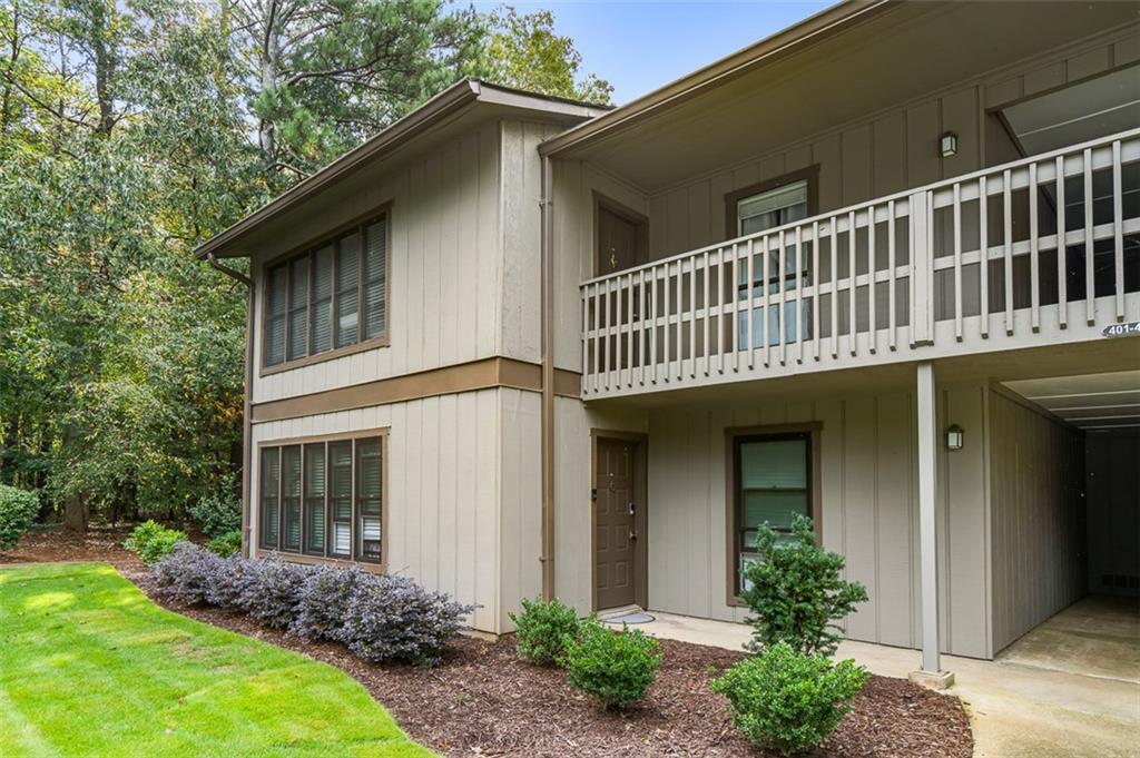 401 Smokerise Cir., Marietta, GA 30067