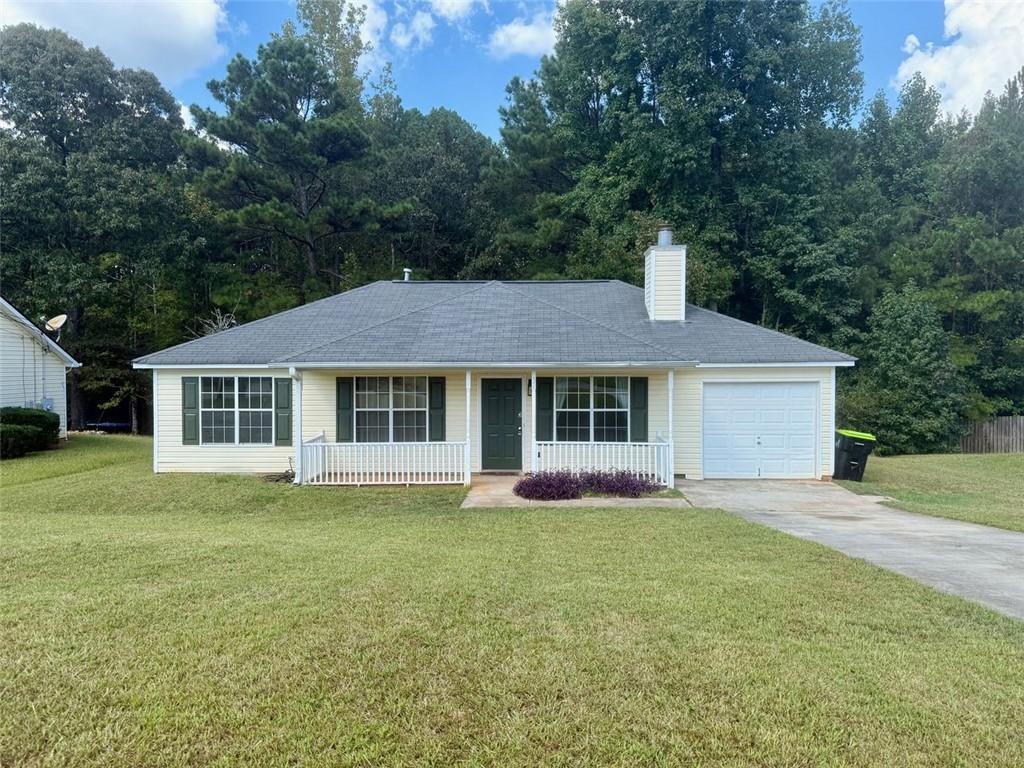 32 Chelsea Ln., Grantville, GA 30220