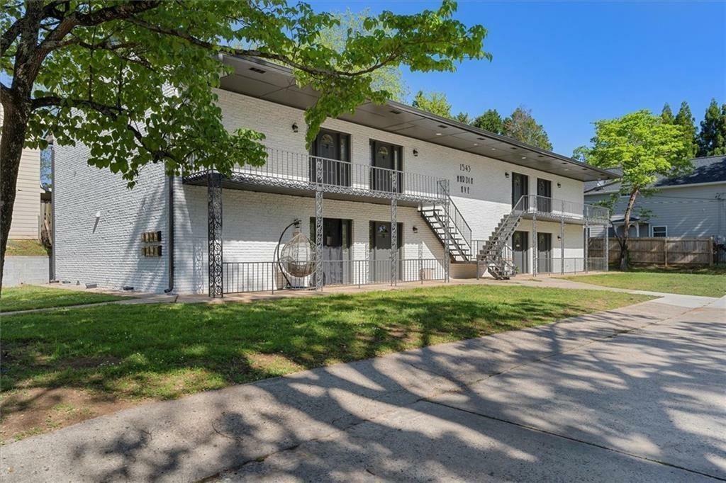 1543 Hardin Ave., College Park, GA 30337