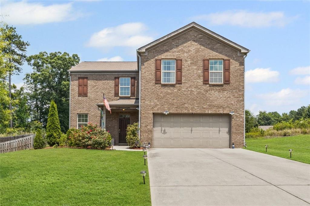 8553 Braylen Manor Dr., Douglasville, GA 30134