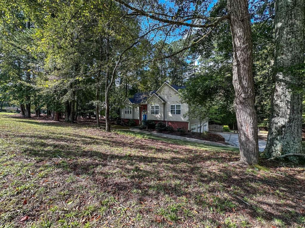 5019 George Washington Ave., Acworth, GA 30101